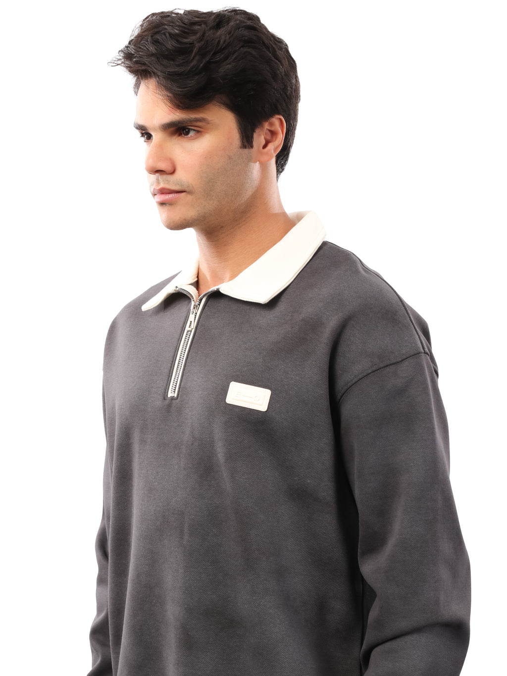 سويت شيرت مموه بياقة - eg