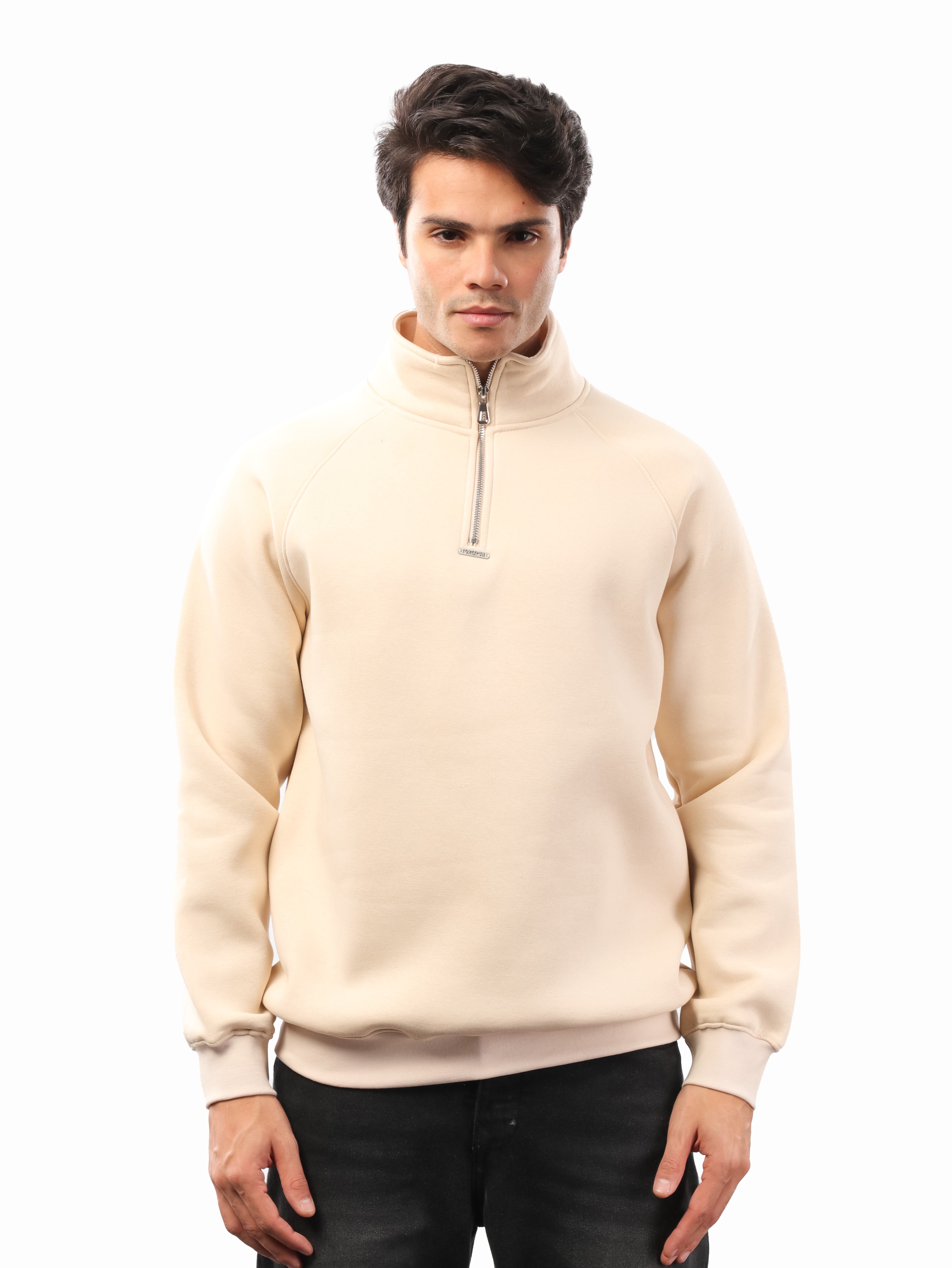 سويت شيرت ياقة سادة