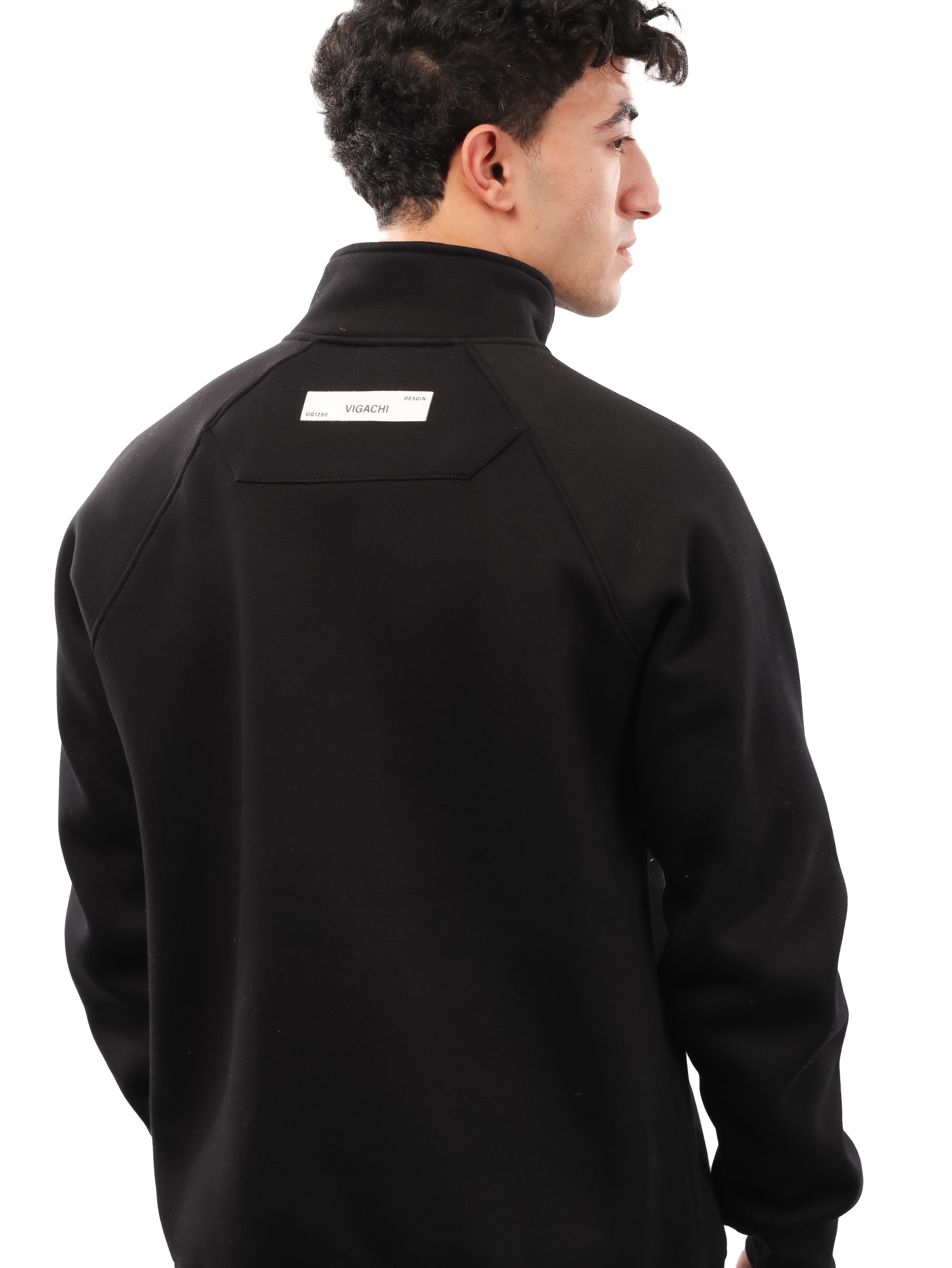 سويت شيرت ياقة سادة