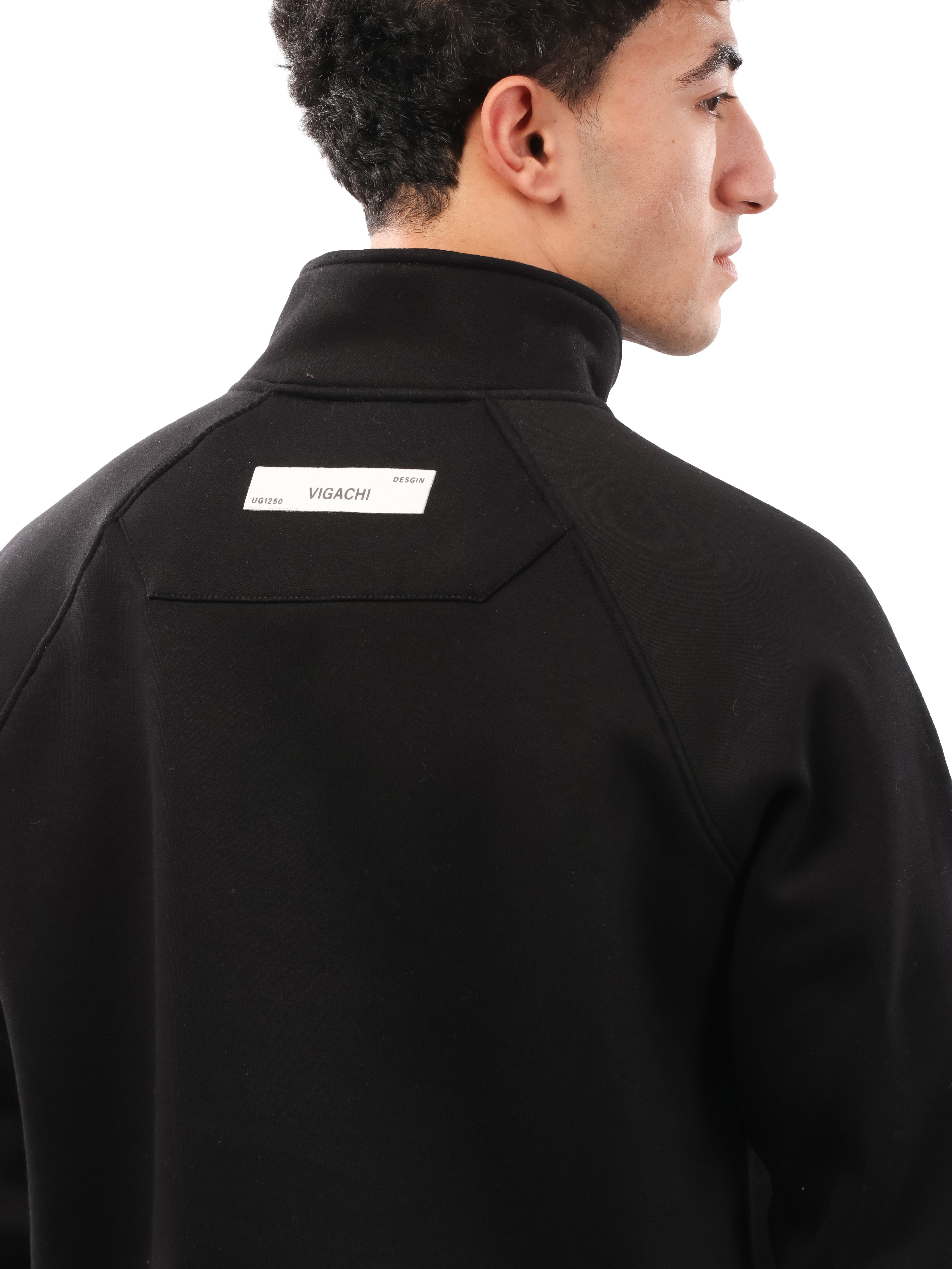 سويت شيرت ياقة سادة