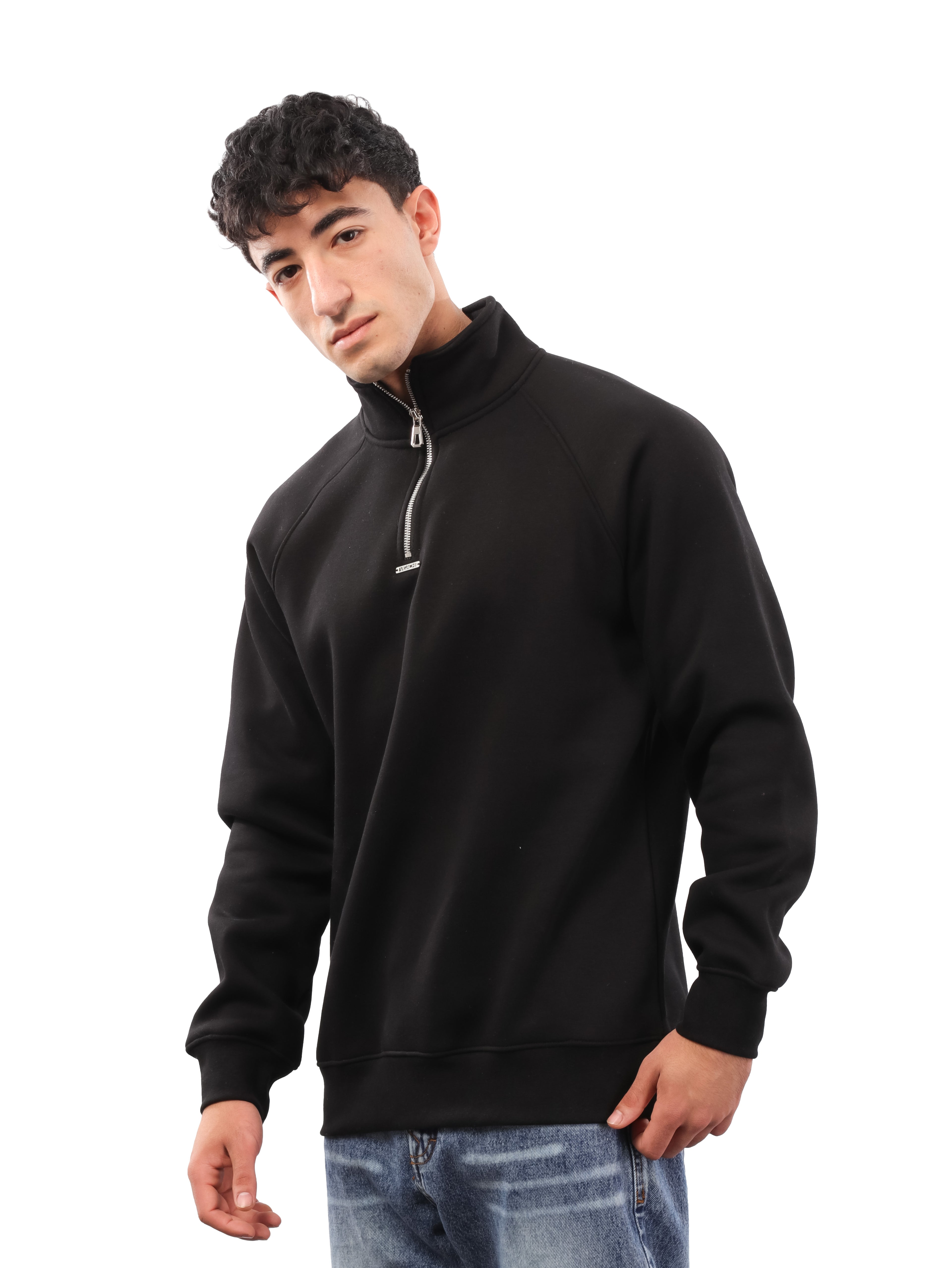 سويت شيرت ياقة سادة