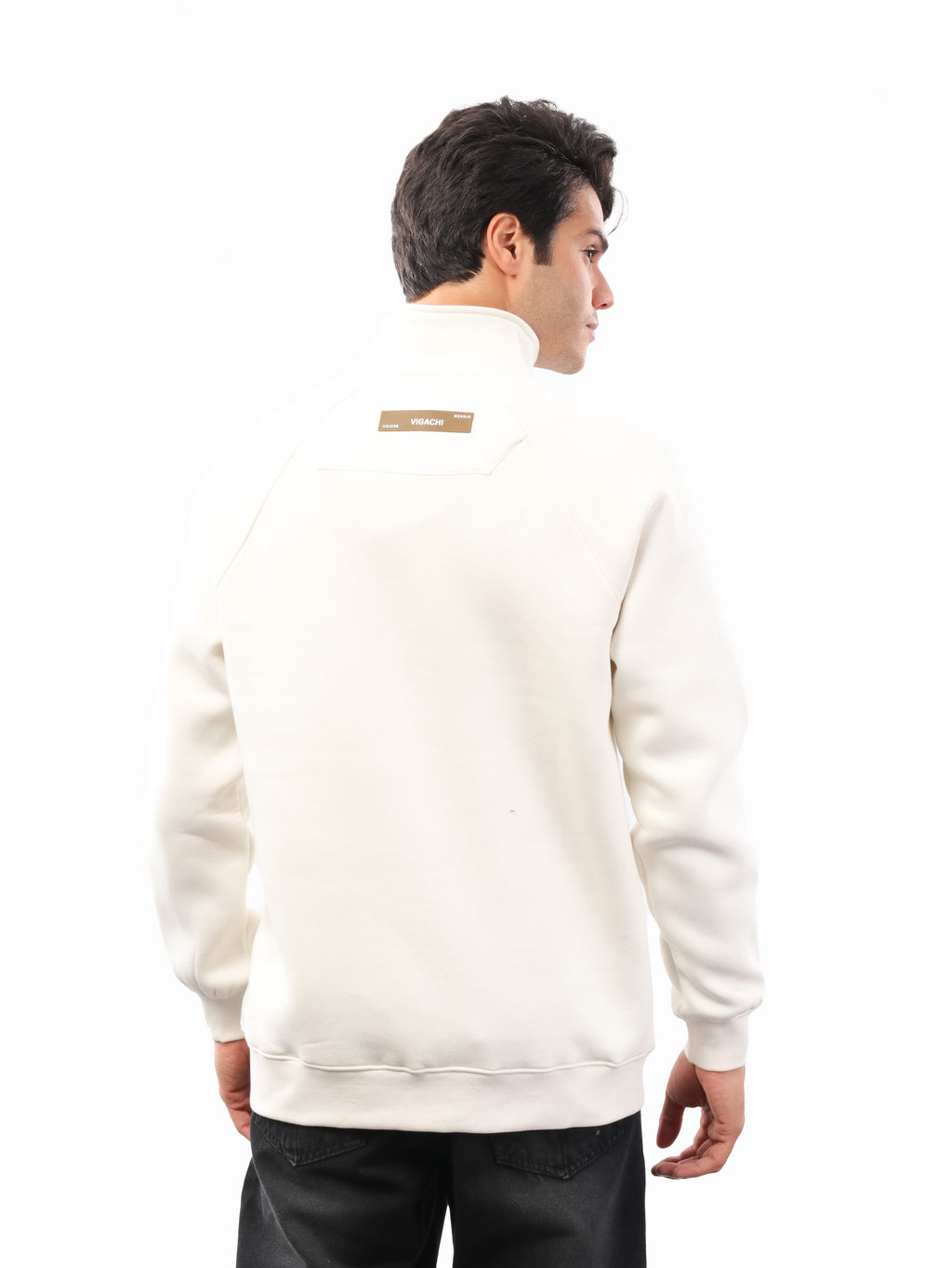 سويت شيرت ياقة سادة