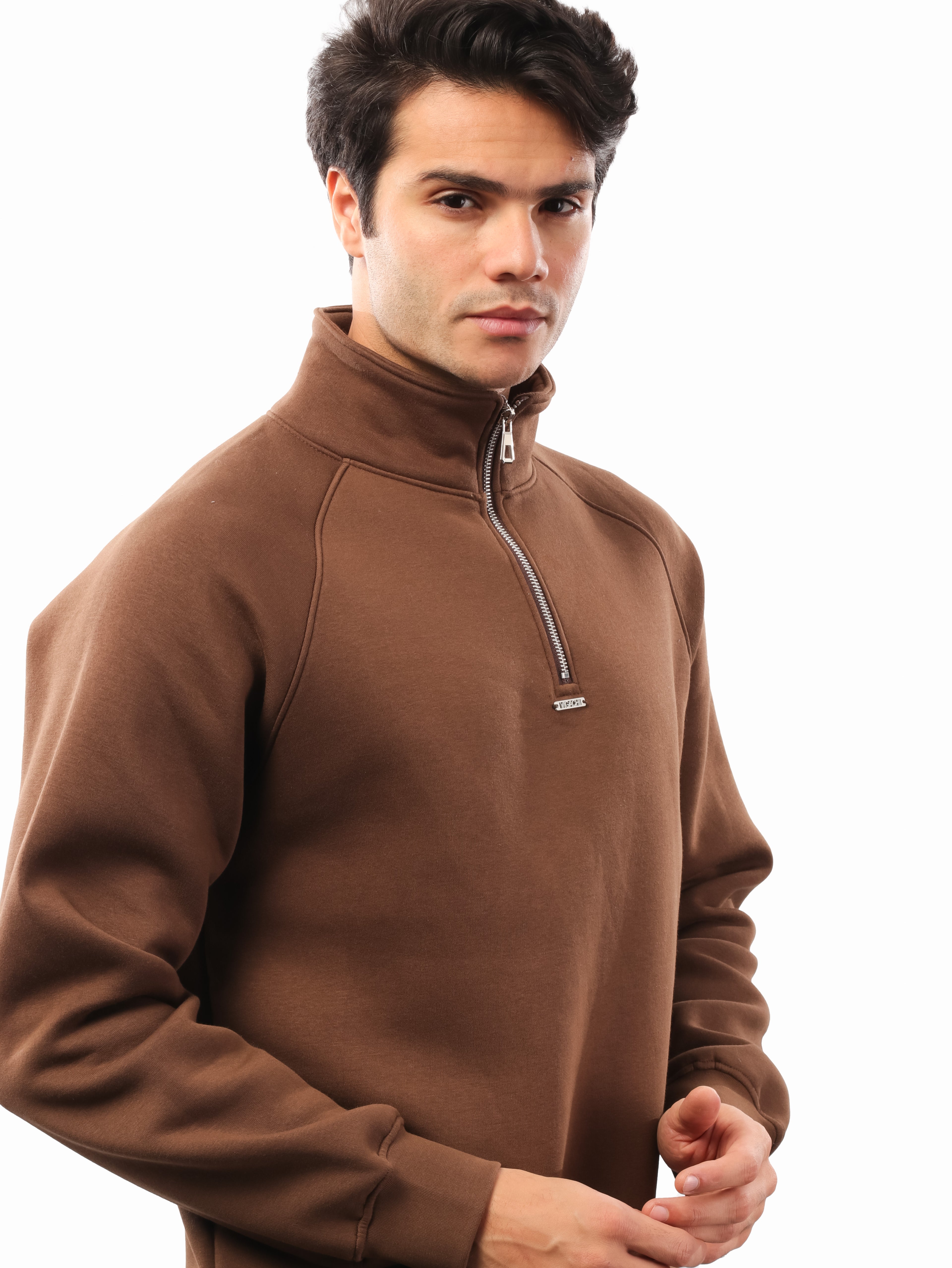 سويت شيرت ياقة سادة