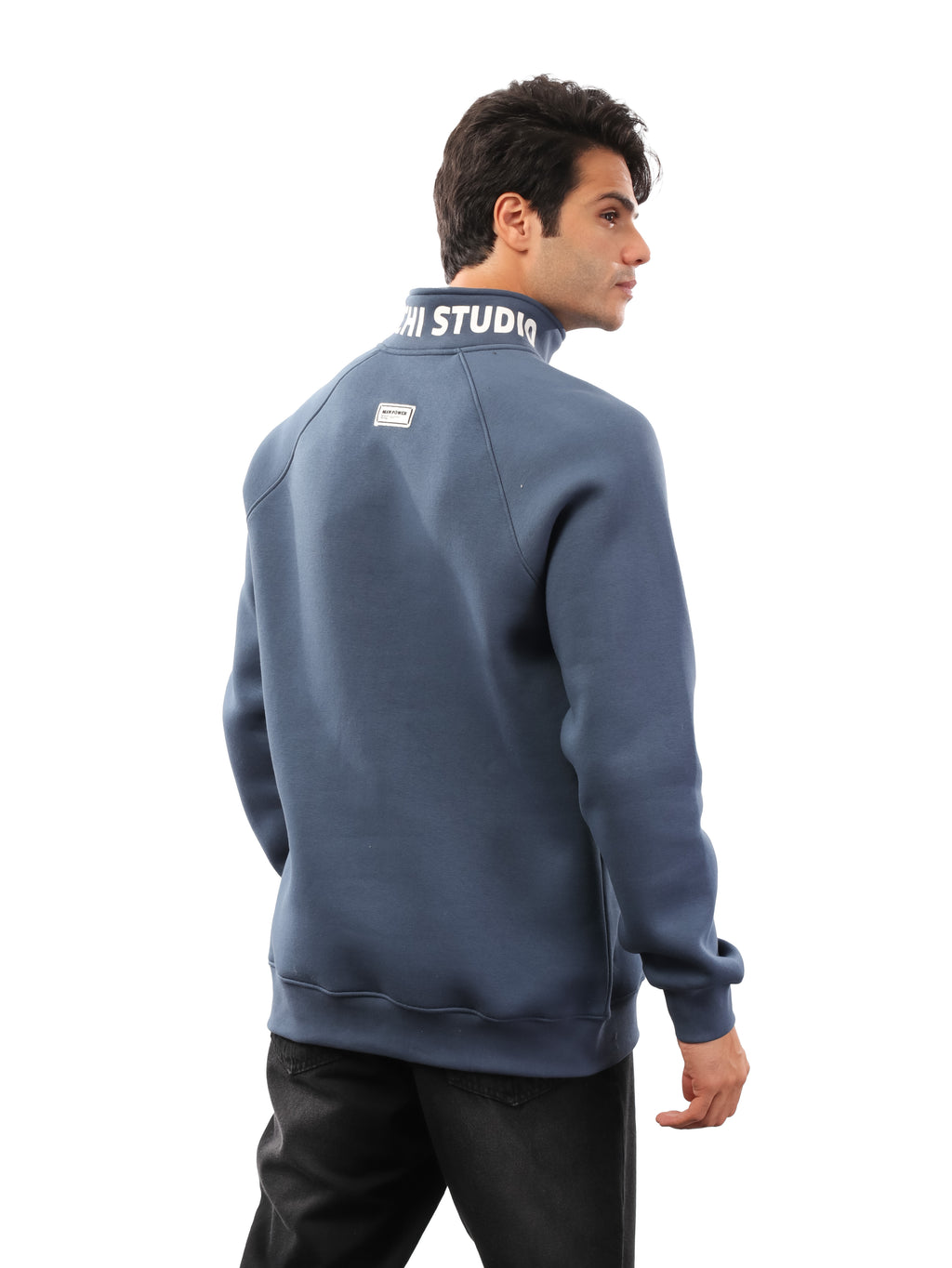 سويت شيرت ياقة ربع سوسته - studio