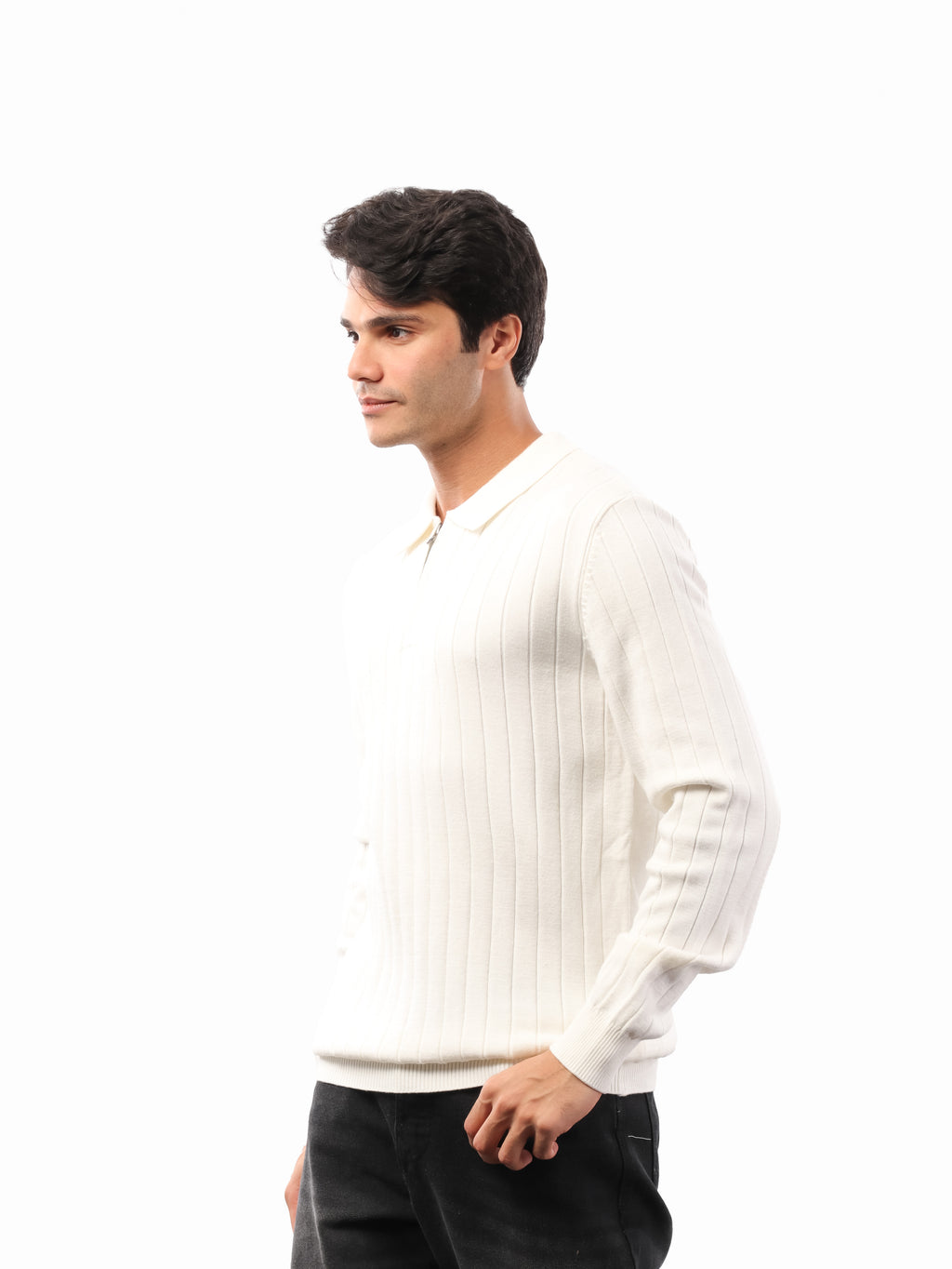 تريكو سادة بياقة