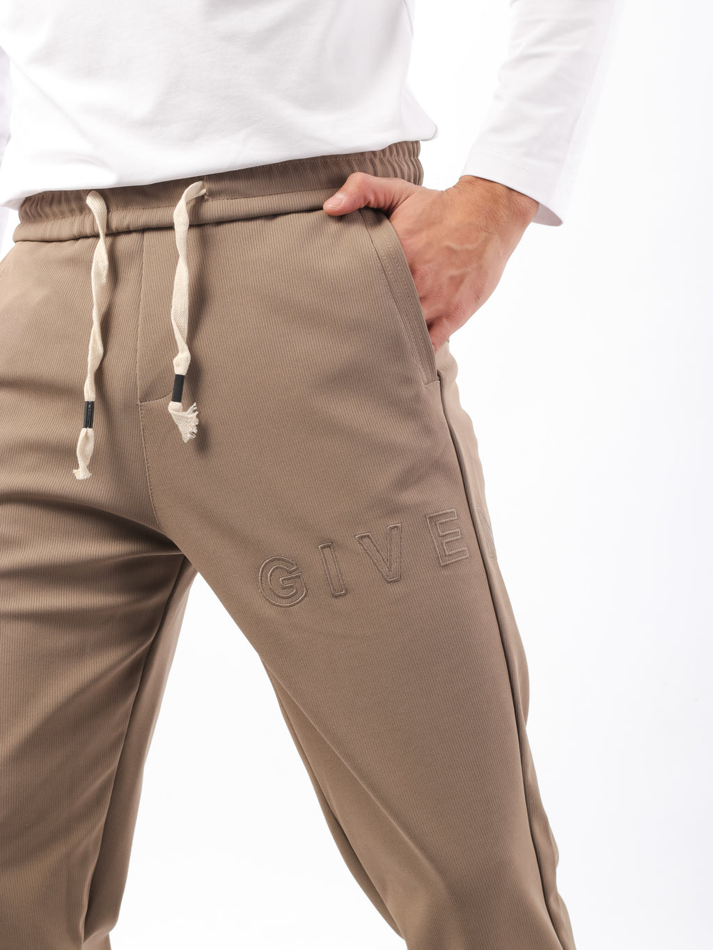 سويت بانت - GIVE