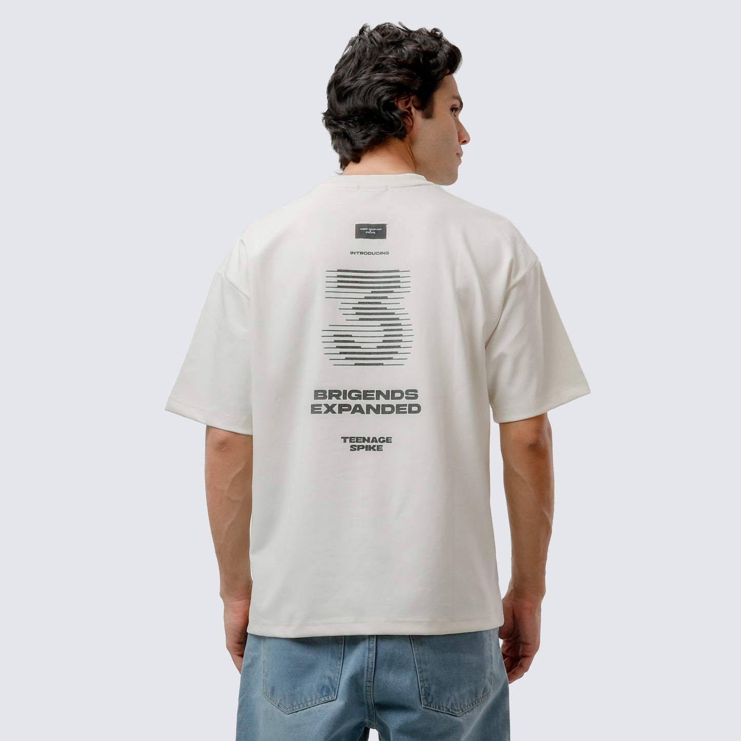 تيشيرت - Three